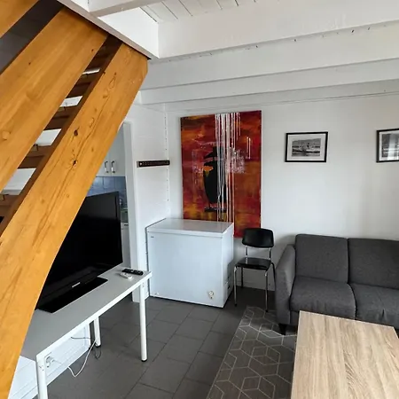 Apartment Cozy Oceanfront Escape Nautnes