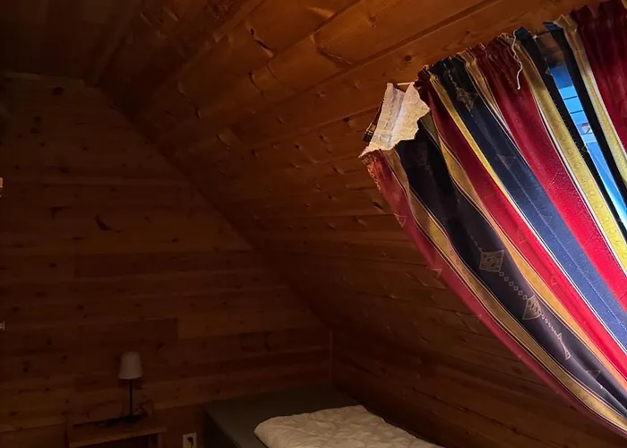 Cozy Oceanfront Escape Nautnes
